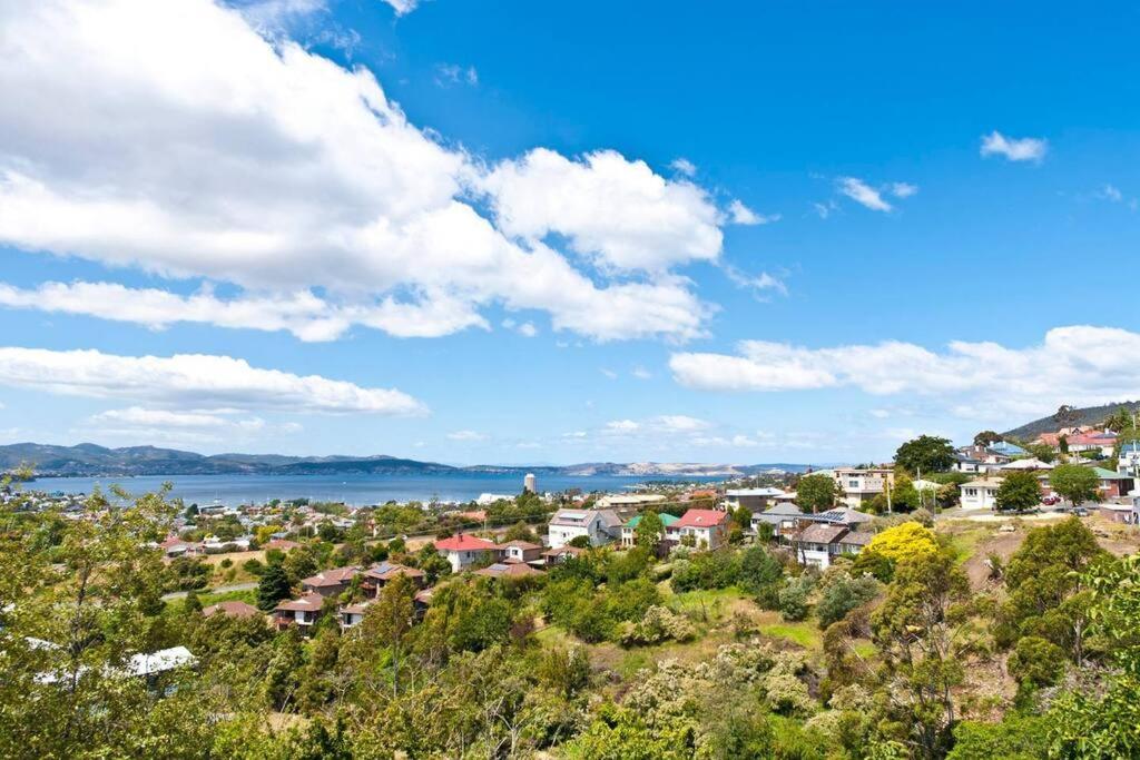Lovely Brick Cottage With Amazing Water View Гобарт Екстер'єр фото